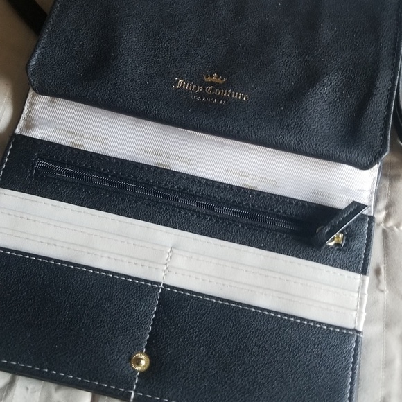 Small Juicy Purse - Picture 2 of 5